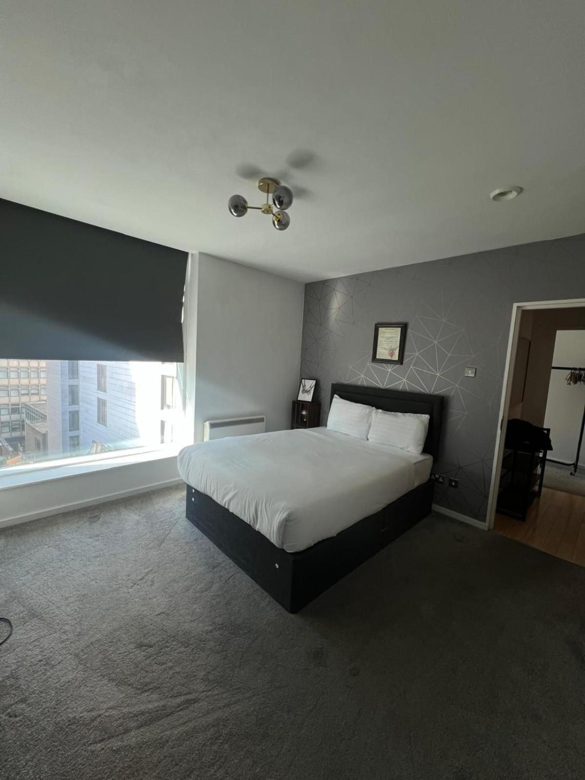 Super Prime City Centre Modern 3 Bed Apartment Ливерпуль Экстерьер фото