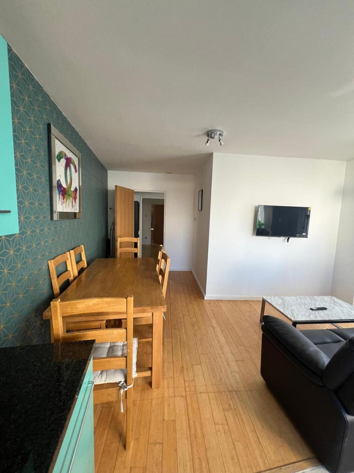 Super Prime City Centre Modern 3 Bed Apartment Ливерпуль Экстерьер фото